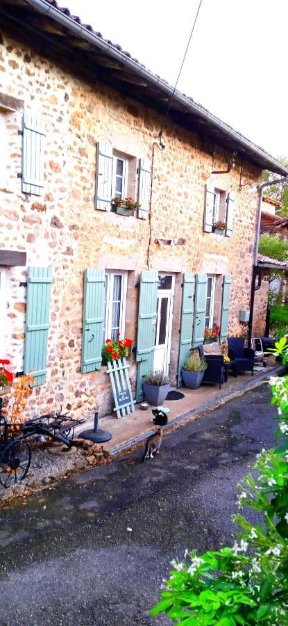 Le Chalet Du Coin Videix Екстериор снимка